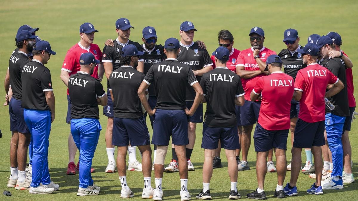 ENG vs ITA Live Score, T20 World Cup 2026: इंग्लंडने इटलीविरुद्ध नाणेफेक जिंकून फलंदाजीचा निर्णय घेतला; प्रवाहित डेटा