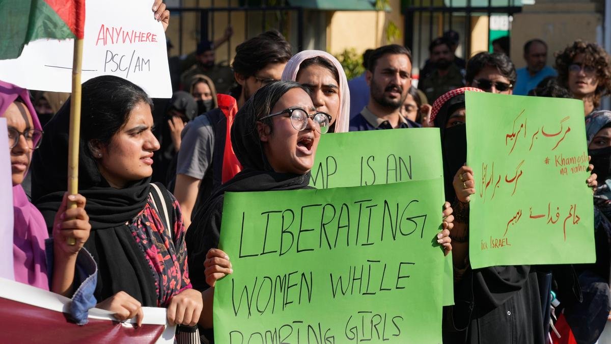 इराणवर अमेरिका-इस्रायलचा हल्ला: पाकिस्तान शाहीन आणि इंग्लंड लायन्स यांच्यातील मालिका रद्द