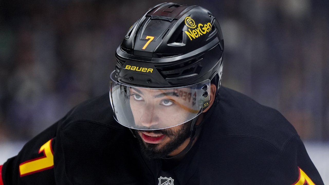 जोसेफ कॅनक्स स्टार्स विरुद्ध गेममधून बाहेर पडतो