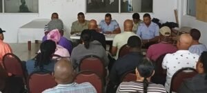 बेल्लेव्ह्यू चोपिन पोलिसांसह सार्वजनिक बैठक आयोजित करते, अतिपरिचित वॉच तयार करते