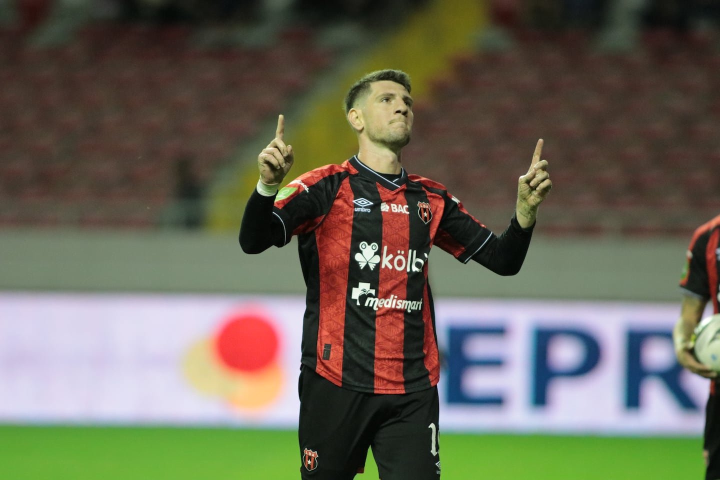 अलाजुलेन्सने क्लॉसुरा 2026 स्पर्धेसाठी आपल्या संघातील नवीन पराभवाची पुष्टी केली आहे