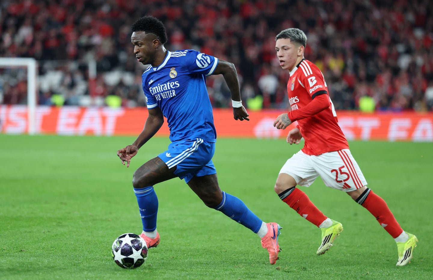 प्रेस्टियानीवर विनिसियसच्या आरोपांमुळे वंशवाद फुटबॉलला पुन्हा कलंकित करतो