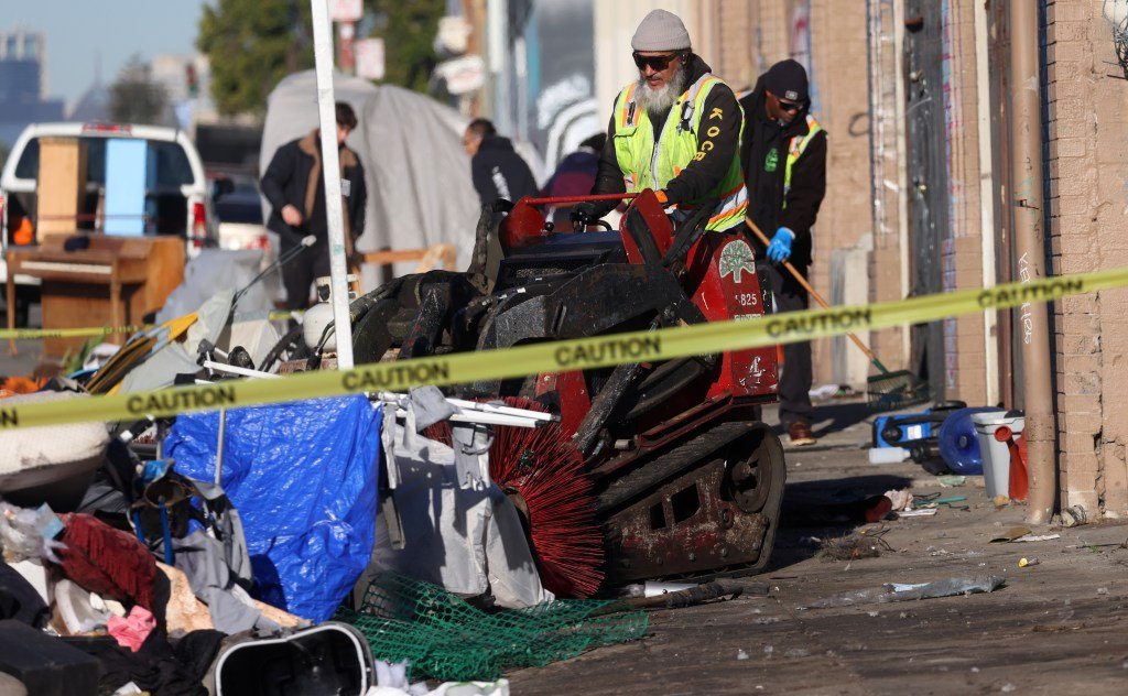 इतरांनी क्रॅकडाउनला धक्का दिल्याने ओकलँडचे महापौर बेघर शिबिरांचे प्रमाण कमी करण्याचा प्रयत्न करतात – मर्क्युरी न्यूज