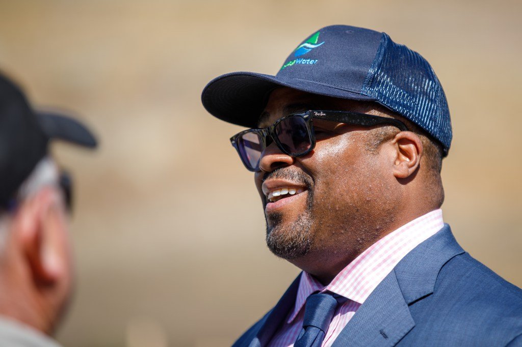 सांता क्लारा व्हॅली वॉटरचे मुख्य कार्यकारी अधिकारी गैरवर्तणुकीच्या चौकशीनंतर वेतनासह राजीनामा देणार आहेत