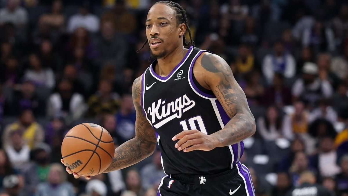 DeMar up for grabs: Kings’ DeRozan ने ट्रेड डेडलाइन नंतर बायआउट उमेदवार म्हणून काम केले – अहवाल | NBA बातम्या