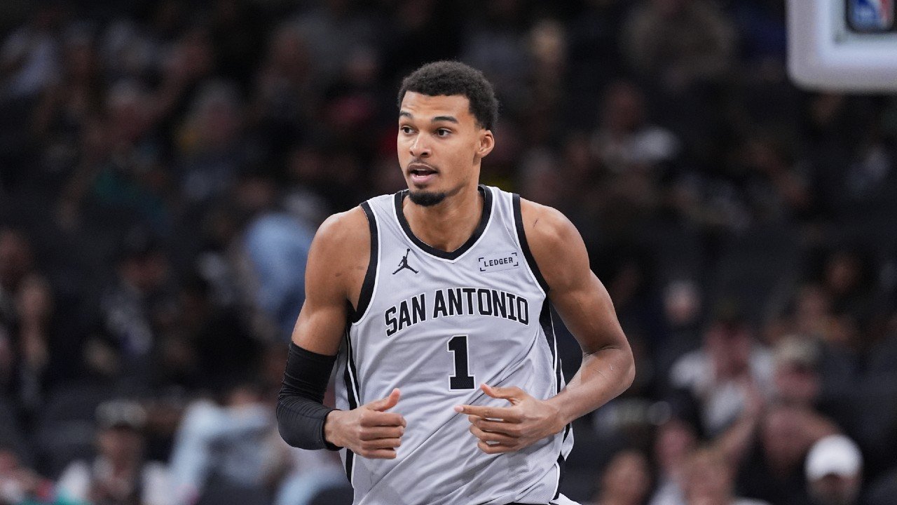 अहवाल: थंडर विरुद्ध एनबीए कप उपांत्य फेरीसाठी स्पर्सचा वांबन्यामा परत येण्याची अपेक्षा आहे