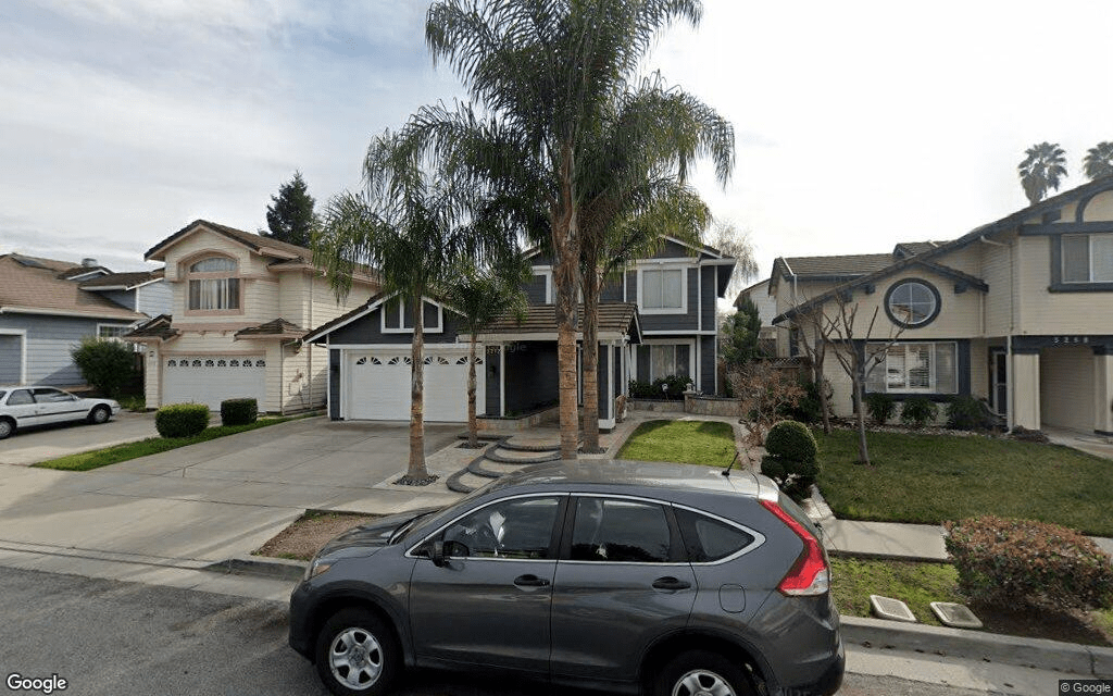 मोरेनो अव्हेन्यूवरील घर $1,300,000 ला विकले गेले