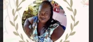 सेंट मार्टिन प्राथमिक शाळेतील प्रशासक आणि विद्यार्थी मृत कर्मचारी सदस्याची आठवण काढत आहेत