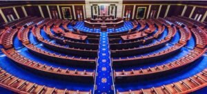 ट्रम्प यांचा इराणवर हल्ला रोखण्यासाठी युद्ध शक्तीचा प्रस्ताव अमेरिकन सभागृहाने फेटाळला आहे