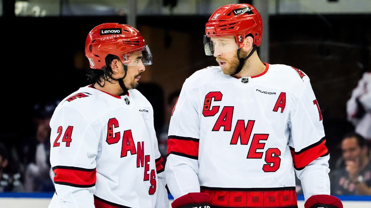 हरिकेन्सचे सेठ जार्विस आणि जेकब स्लाव्हिन दुखापतींसह आठवडाभर बाहेर आहेत