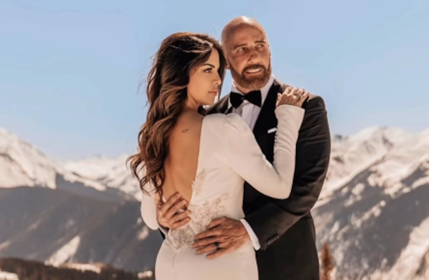 “जेव्हा प्रेम असते तेव्हा सर्वकाही शक्य असते”: लिंडा डायझने तिच्या पतीची प्रशंसा केली