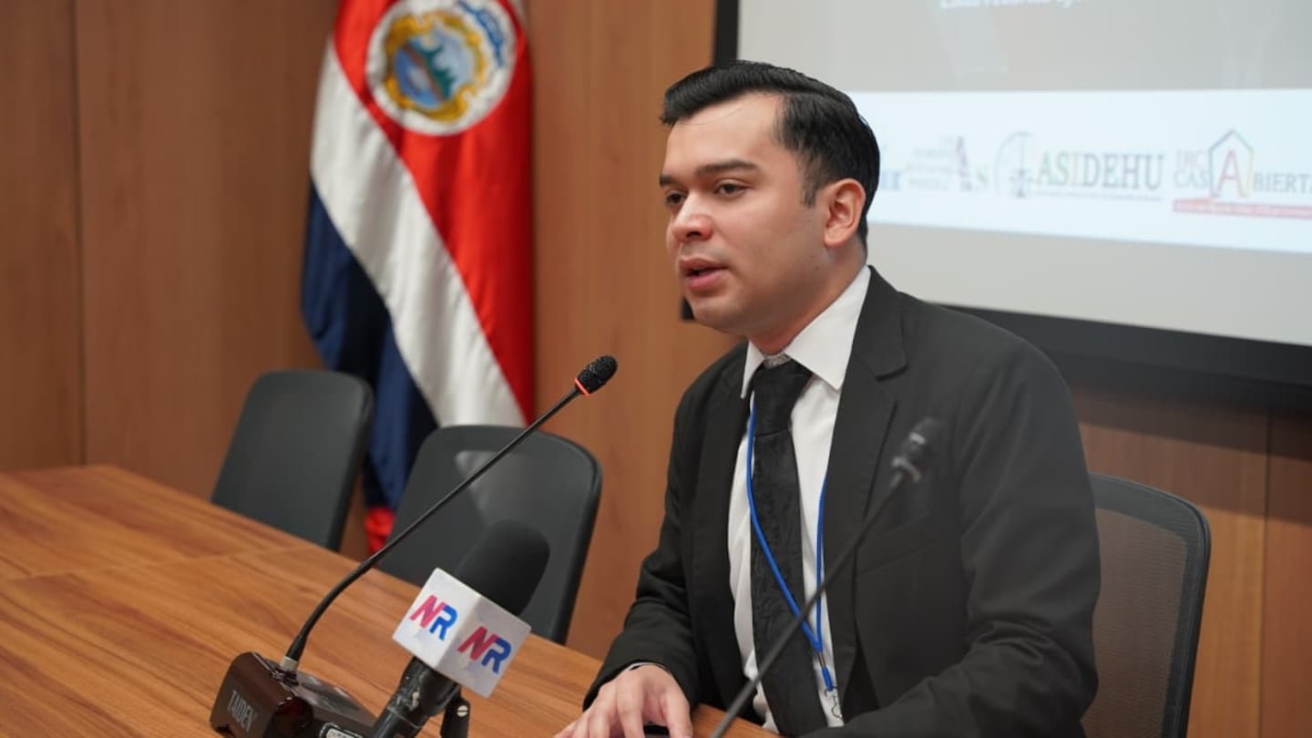 कोस्टा रिका मधील निकारागुआन: “माझ्याजवळ नसलेल्या गोष्टीबद्दल मला त्यांचा हेवा वाटतो, परंतु किती लोक त्याचा तिरस्कार करतात हे पाहून मला राग येतो.”