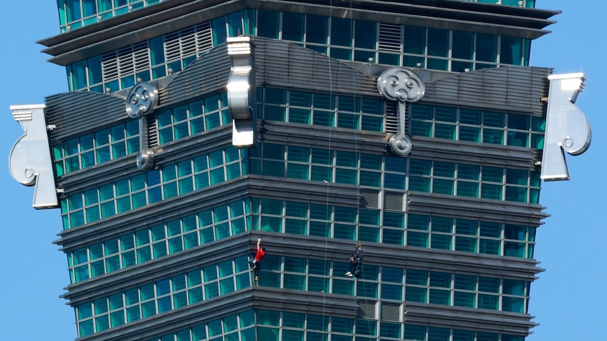 क्लॉड भूकंपानंतर चिप आणि वीज कंपन्यांनी कृत्रिम बुद्धिमत्तेच्या शर्यतीत त्यांची ताकद प्रकट केली आर्थिक बाजारपेठ