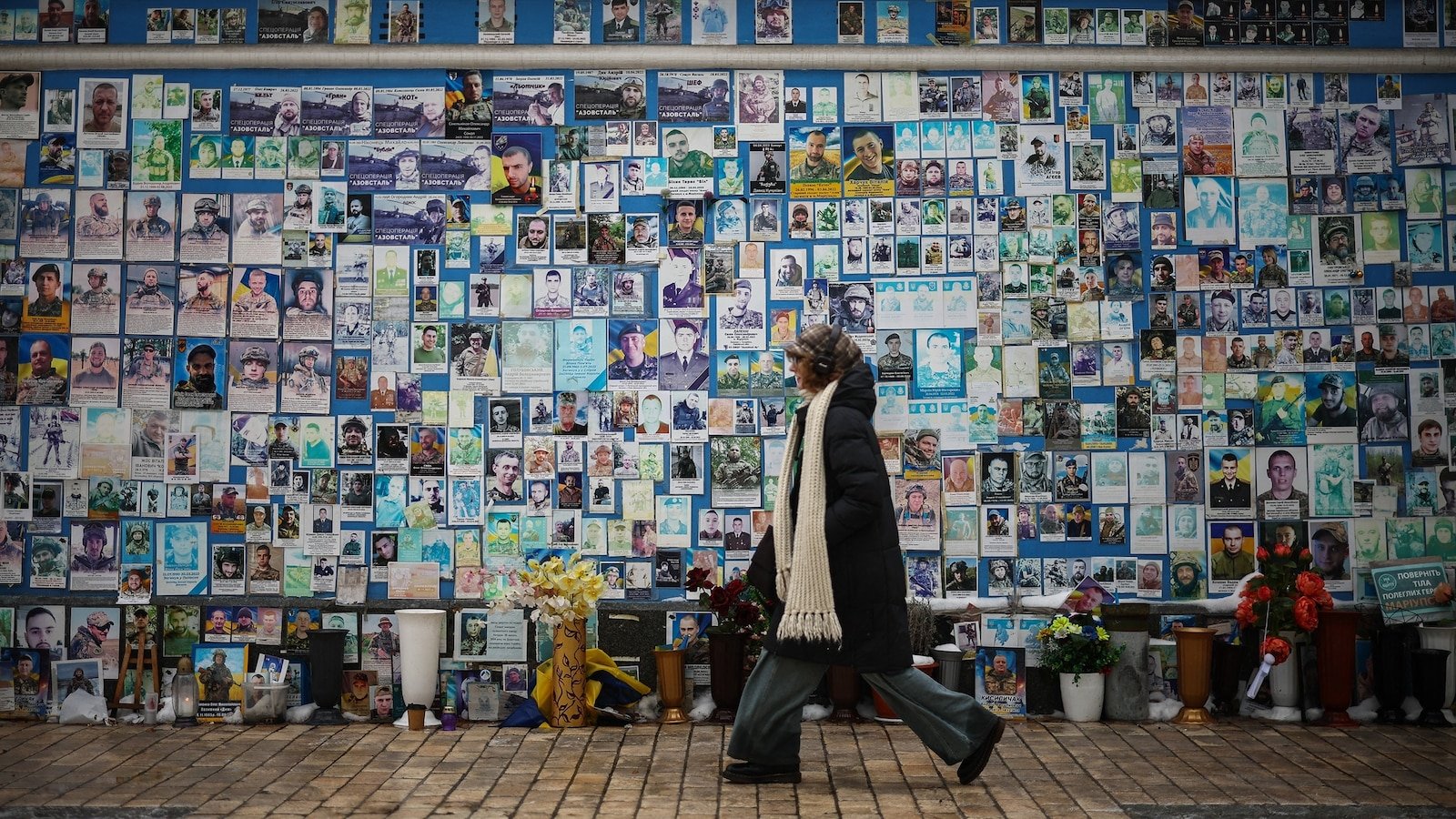 ‘आम्ही युक्रेन वाचवले’: झेलेन्स्की यांनी रशियाच्या युद्धाला 4 वर्षे पूर्ण केली