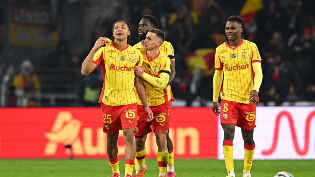 तुमची पाळी, पॅरिस सेंट-जर्मेन! माउंट्स फुटबॉल बातम्यांवर दबाव वाढवण्यासाठी लेन्स पुन्हा शीर्षस्थानी उगवते