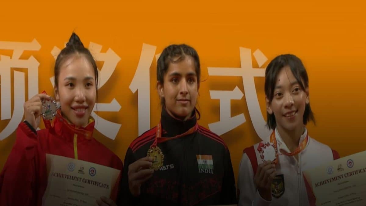 भारताच्या अपर्णाने वर्ल्ड चॅम्पियनचा पराभव करून सांडा वर्ल्ड कपमध्ये वुशु सुवर्ण जिंकले | इतर क्रीडा बातम्या
