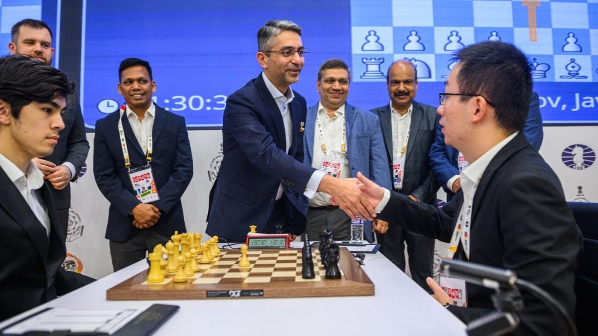 FIDE वर्ल्ड कपमध्ये अभिनव बिंद्राने बुद्धिबळ खेळण्याचा प्रयत्न केला | बुद्धिबळ बातम्या