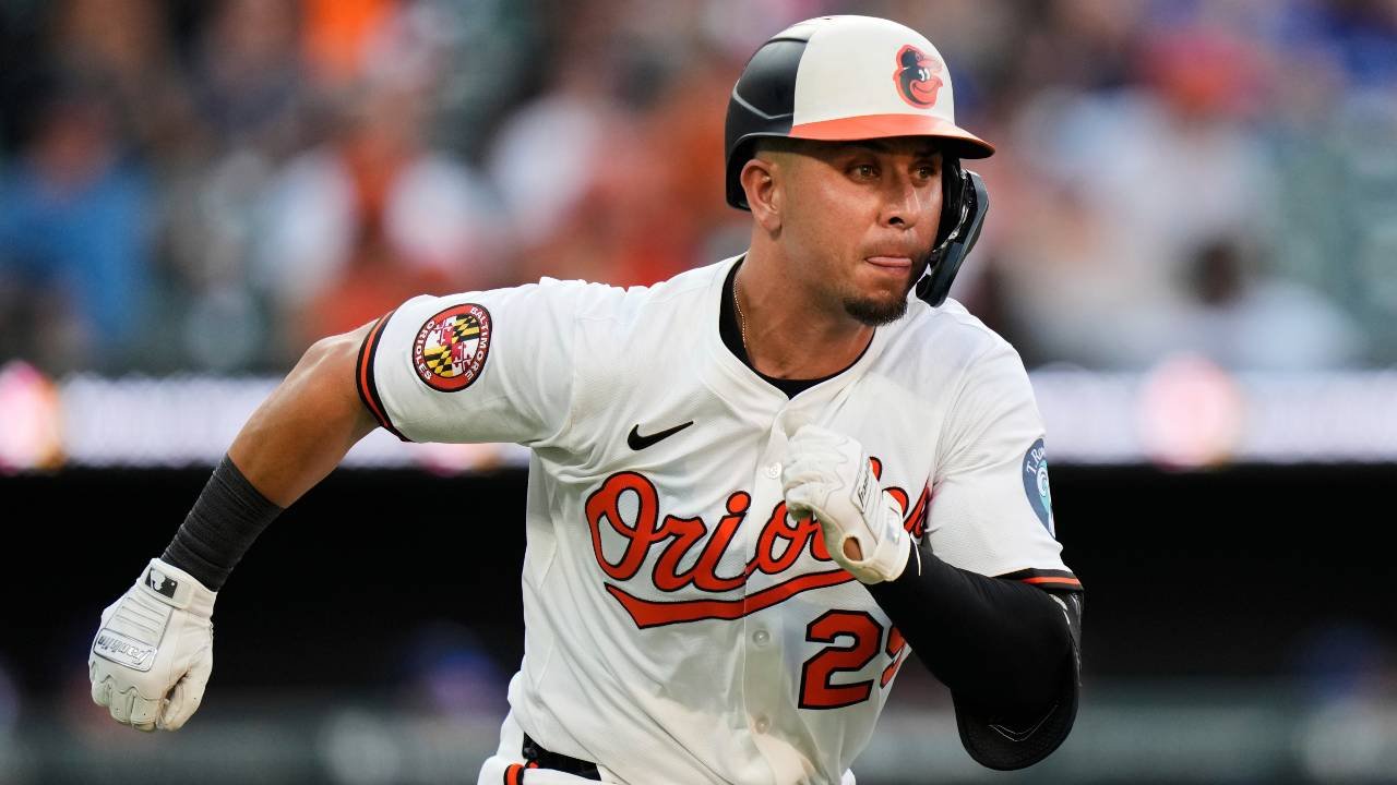 नॉन-टेंडर खेळाडूंमध्ये ब्लू जेस सर्वोत्तम फिट आहे