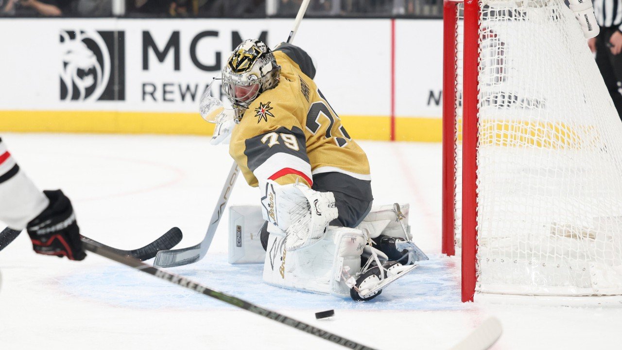 Vegas-Golden-Knights-goaltender-Carter-Hart.jpg
