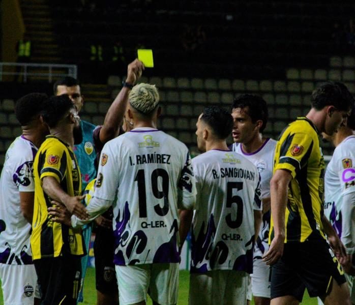 गोलपेक्षा अधिक कार्डे: मेट्रोपॉलिटॅनोस विरुद्ध डेपोर्टिवो तचिराचा सामना कसा अनुभवला गेला