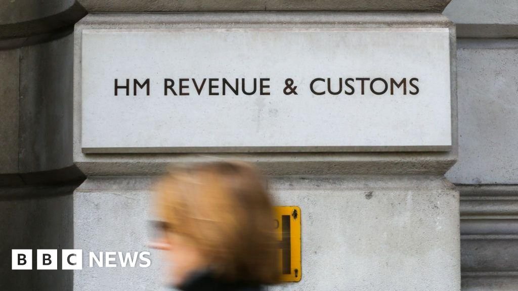 HMRC फसवणूक आणि कर रिटर्न त्रुटी शोधण्यासाठी ब्रिटीश तंत्रज्ञान कंपनीकडून कृत्रिम बुद्धिमत्ता वापरेल