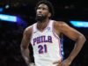 76ers चा जोएल एम्बीड निक्स विरुद्ध गेम 3 साठी परतला