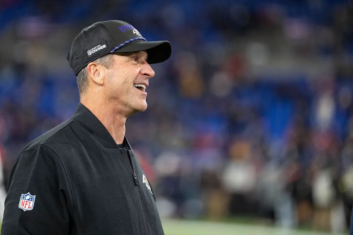 NFL कोचिंग उच्च श्रेणी: जायंट्सना जॉन हार्बोला उतरण्यासाठी उच्च गुण मिळतात