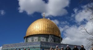 इराणमधील वादाच्या पार्श्वभूमीवर इस्रायलने अल-अक्सा मशिदीतील शुक्रवारची प्रार्थना रद्द केली