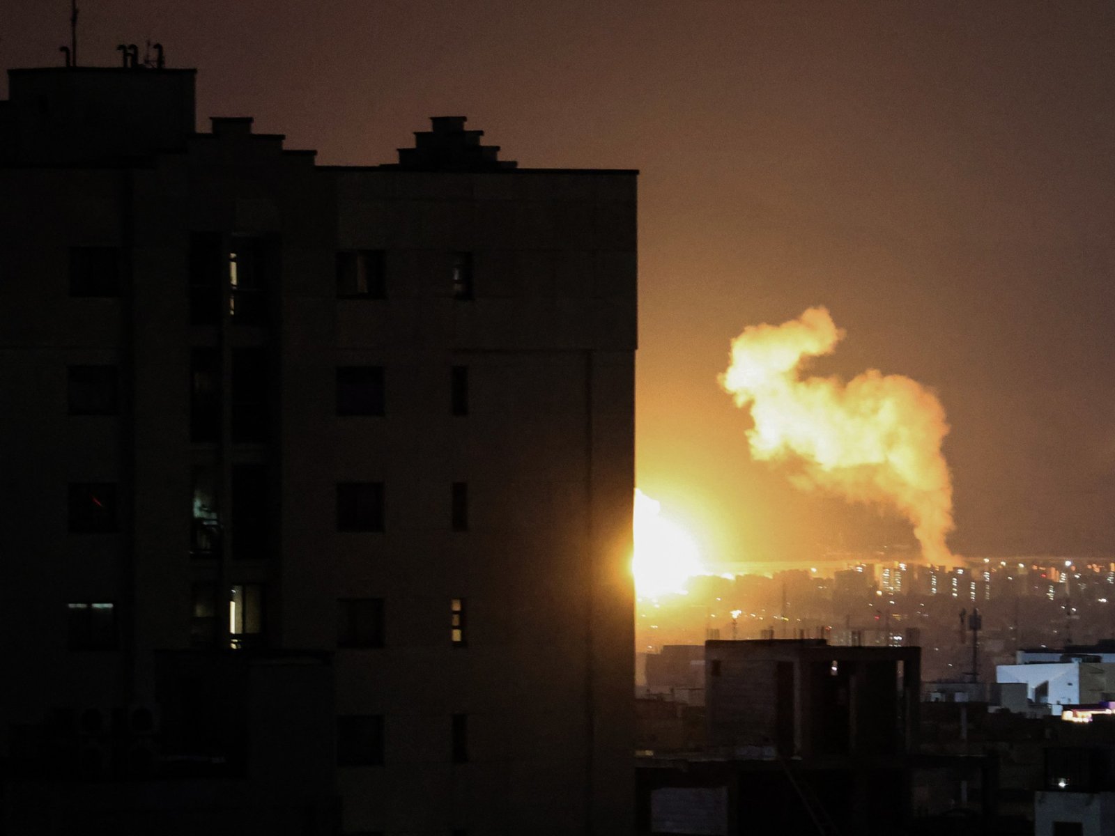 अमेरिका आणि इस्रायल इराणवर ‘विक्रमी वेगाने’ हल्ला करत आहेत, युद्ध निरीक्षक म्हणतात | इस्रायल-इराण संघर्ष बातम्या