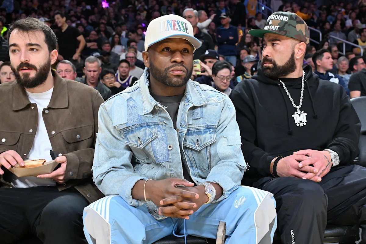 Mayweather-Pacquiao 2 odds, betting: Floyd Mayweather Jr. रीमॅच थोडासा आवडता विरुद्ध मॅनी Pacquiao म्हणून उघडतो