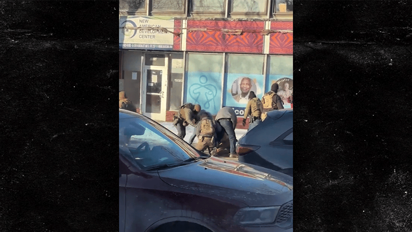 व्हिडिओमध्ये मिनियापोलिसमध्ये फेडरल एजंटांनी गोळ्या झाडल्याचा माणूस दाखवला आहे