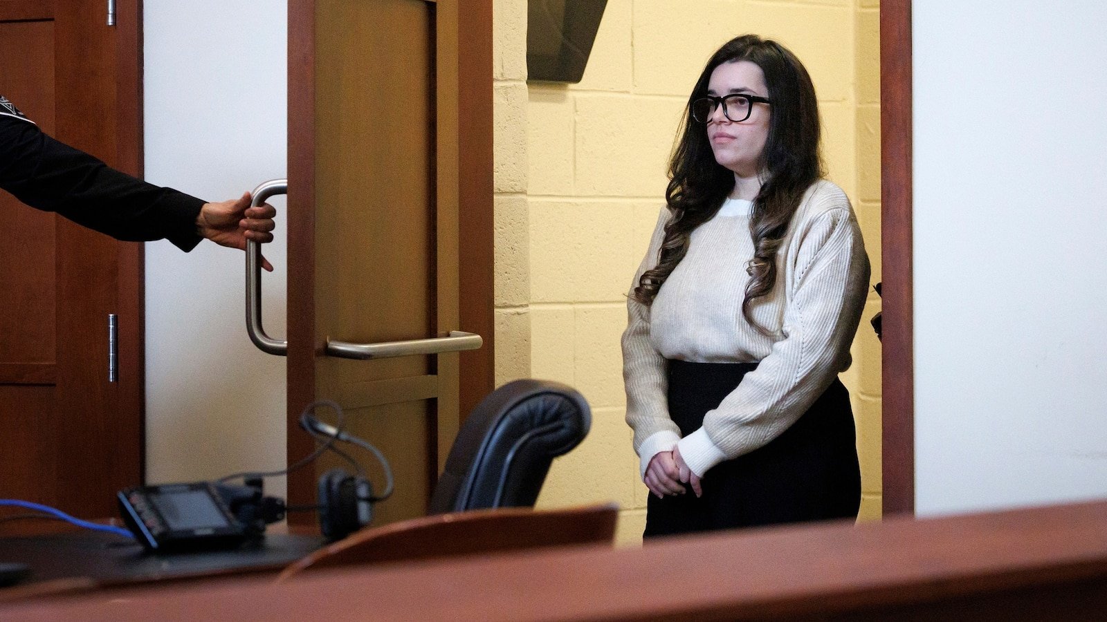 व्हर्जिनिया दुहेरी हत्याकांडप्रकरणी Au दाम्पत्याला 10 वर्षांची शिक्षा