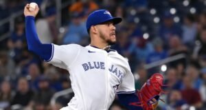 ब्लू जेसचा जोस बेरिओस सोमवारी मेट्सविरुद्ध सुरू होईल