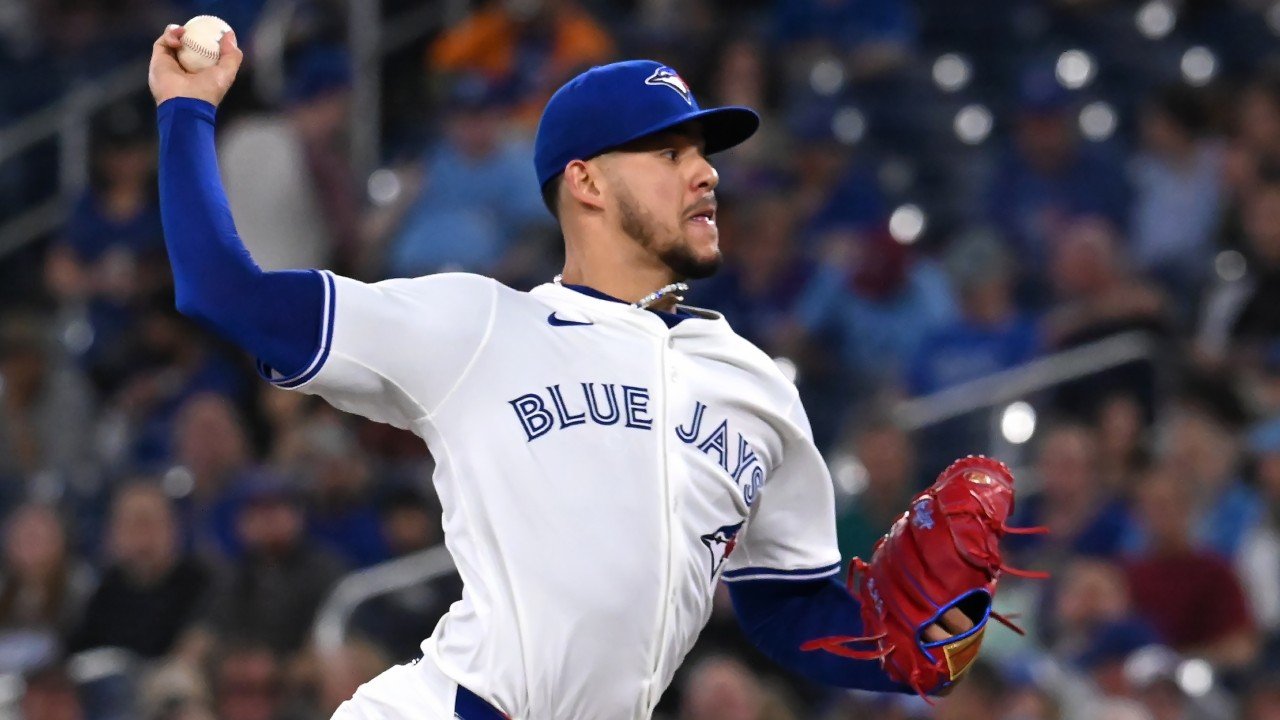 ब्लू जेसचा जोस बेरिओस सोमवारी मेट्सविरुद्ध सुरू होईल