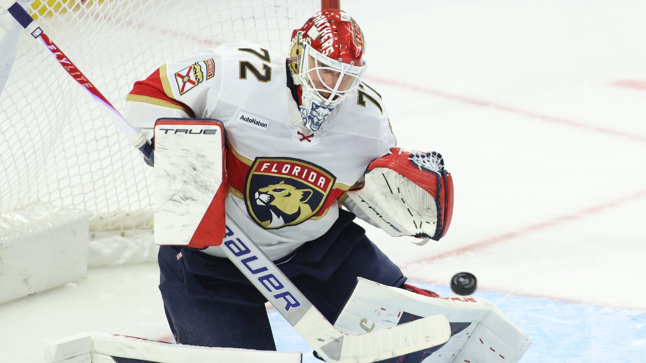 पँथर्स गोलटेंडर सेर्गेई बॉब्रोव्स्कीच्या व्यापार बाजारपेठेचा शोध घेत आहेत