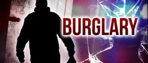 बेलफास्टमधील सेंट क्लेमेंट हाऊसमध्ये चोरी झाल्याची माहिती आहे