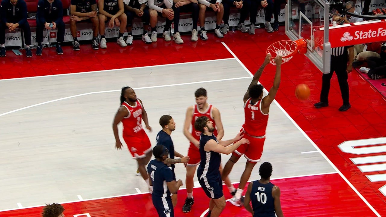 ब्रूस थॉर्नटनला ॲले-ओप डंकसाठी अमरे बायनम सापडला, ज्यामुळे पेन स्टेटवर ओहायो राज्याची आघाडी वाढली.