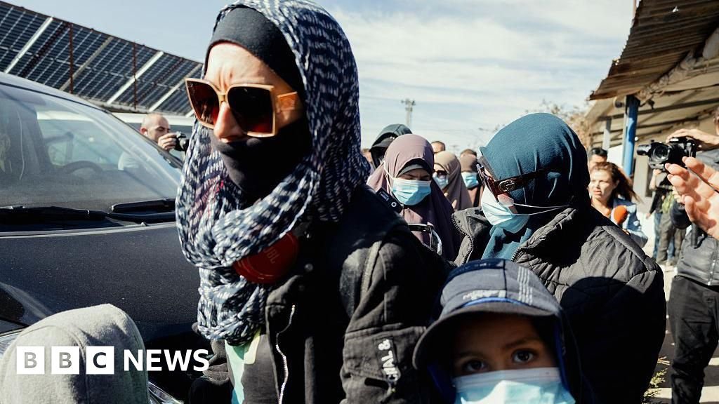 सीरियातील आयएस कॅम्पमधून परतण्याचा प्रयत्न करणाऱ्या नागरिकांवर ऑस्ट्रेलियाने बंदी घातली आहे