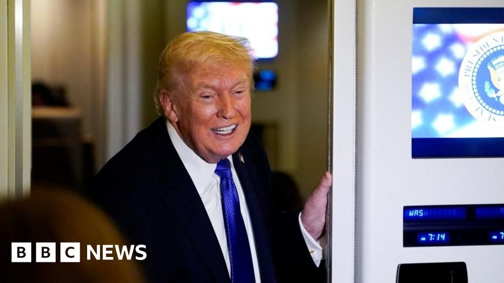 ट्रम्प यांनी इराण आण्विक चर्चेत “अप्रत्यक्षपणे” सहभागी होणार असल्याचे म्हटले आहे