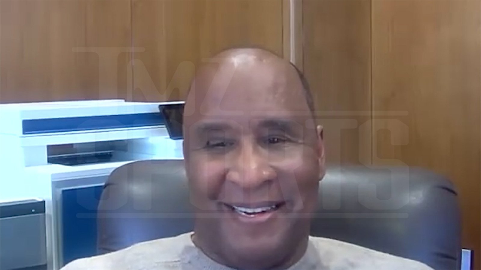 इंगलवुड महापौर म्हणाले की शहर विश्वचषकासाठी सज्ज आहे, आमच्याकडे टेलर स्विफ्ट कॉन्सर्ट आहे!