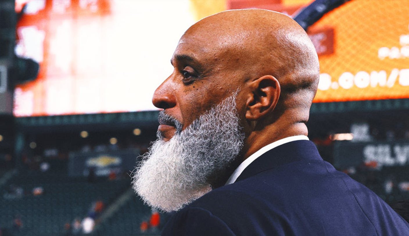 टोनी क्लार्क एमएलबीपीएचे कार्यकारी संचालक पदावरून पायउतार होत आहेत