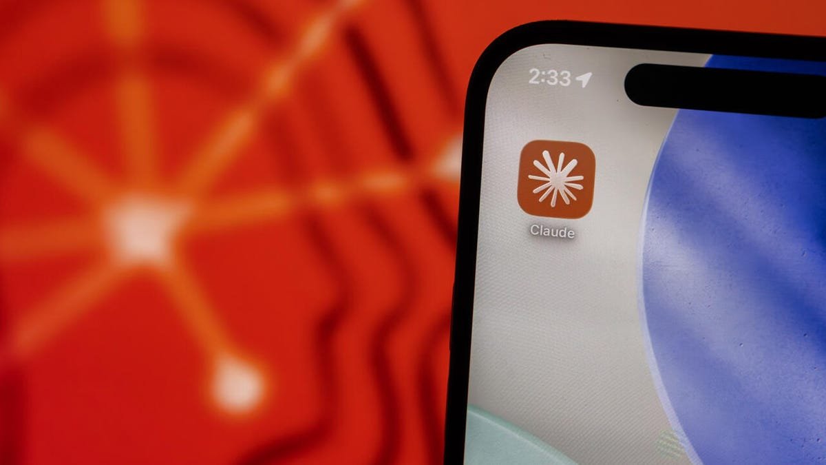 ढग खाली आहे का? Anthropic म्हणते की त्याने AI टूल आउटेज समस्येचे निराकरण केले आहे