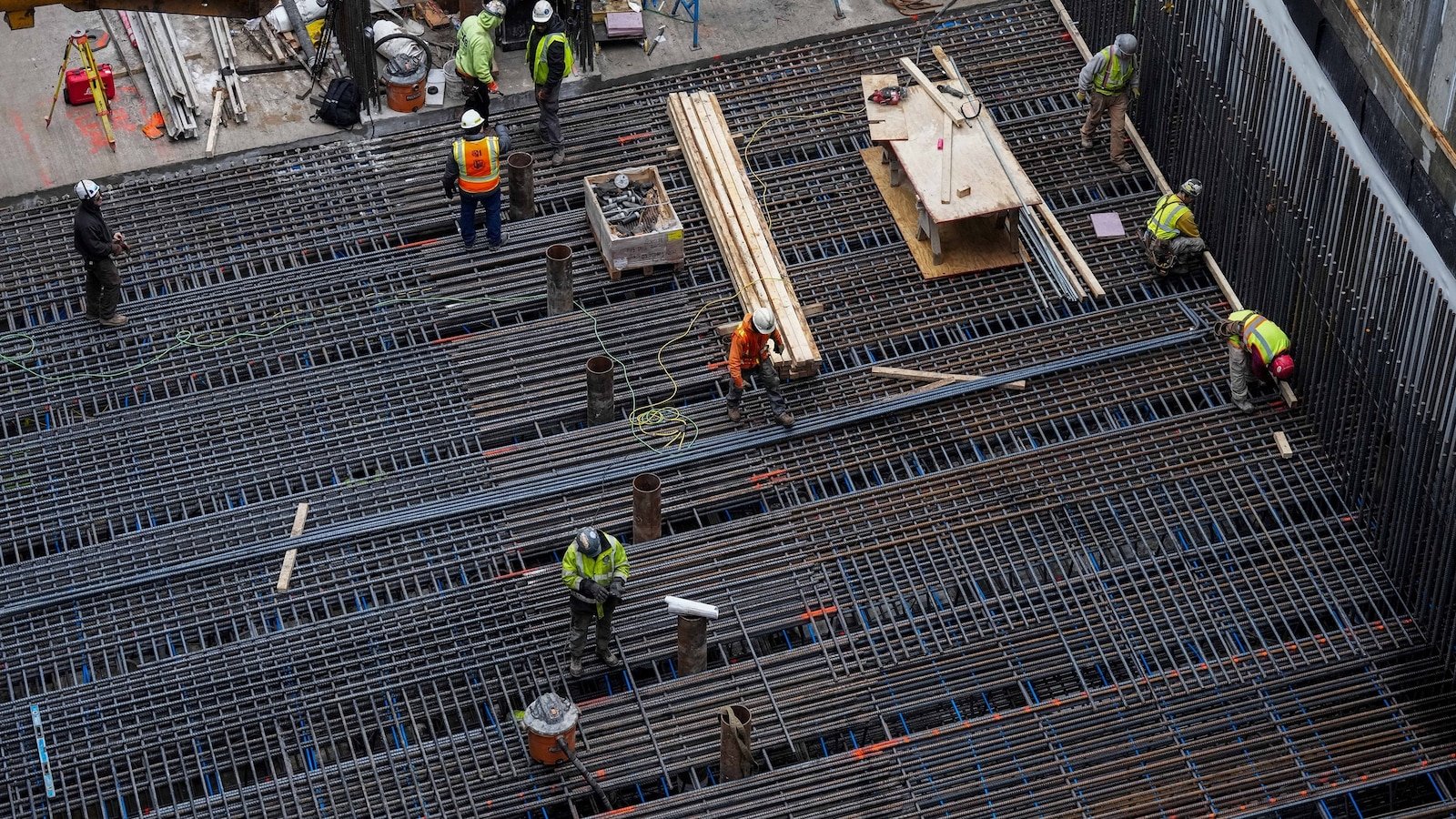 नोकऱ्यांच्या अहवालात नोकऱ्यांमध्ये मंदी दिसून येईल अशी अपेक्षा आहे