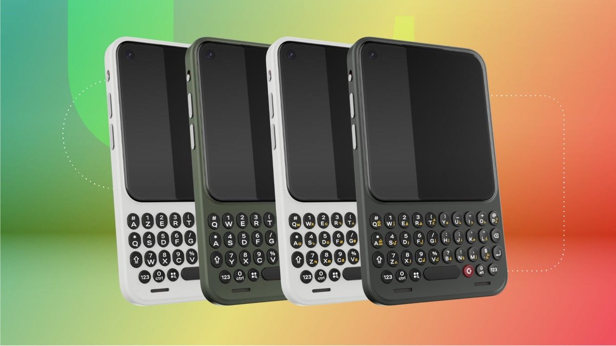 क्लिक्स कम्युनिकेटरमध्ये अरबी, फ्रेंच, जर्मन आणि कोरियनमध्ये कीबोर्ड लेआउट्स असतील