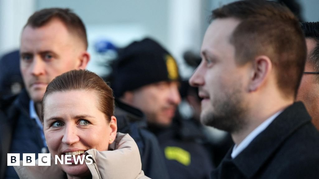 ‘समर्थन दाखवण्यासाठी’ ग्रीनलँडमध्ये डॅनिश पंतप्रधान मेटे फ्रेडरिकसन