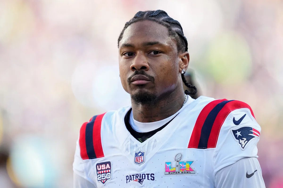 NFL सॅलरी कॅप ट्रॅकर: फ्री एजन्सीमध्ये प्रत्येक टीमकडे किती कॅप स्पेस आहे?