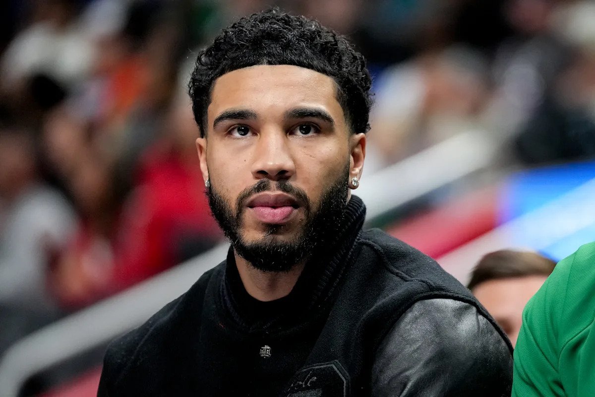 जेसन टाटमचे पुनरागमन आता आदर्शापेक्षा अधिक असेल. ती चांगली गोष्ट आहे का?