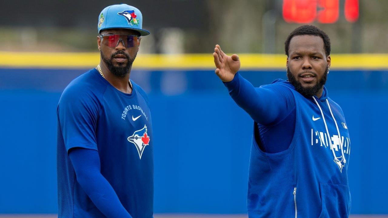 जिमेनेझने प्रभावित केले परंतु ब्लू जेसची रॅली रेड सॉक्स विरुद्ध अपराजित होती