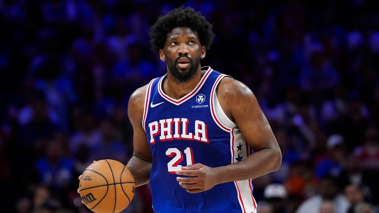 76ers’ Embiid तिरकस दुखापतीसह किमान तीन गेम गमावेल