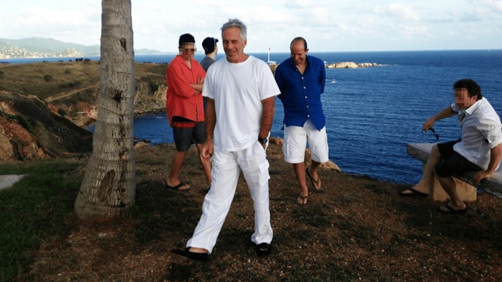 DOJ ने एपस्टाईन बेटावरील हॉवर्ड लुटनिकचे कथित फोटो पुन्हा पोस्ट केले